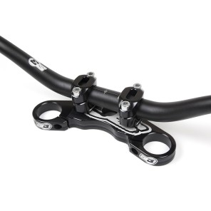 S3 Justerbar styreklammer m/styrebro Sort for TECH 39 JTG